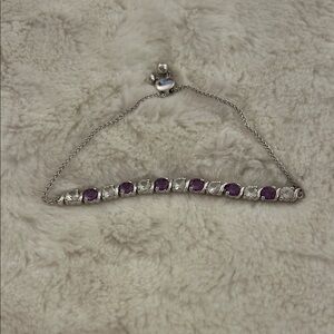 Chic Silver Bracelet with Purple Accents
